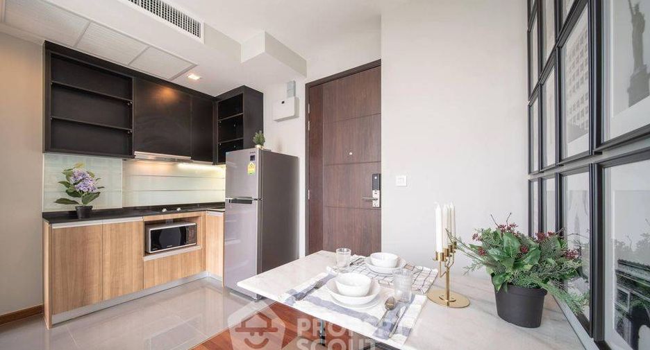 For rent 1 bed condo in Pathum Wan, Bangkok
