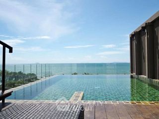 For rent 2 bedrooms condo in Bang Saray, Pattaya