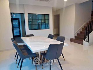 For rent 4 bedrooms house in Saphan Sung, Bangkok
