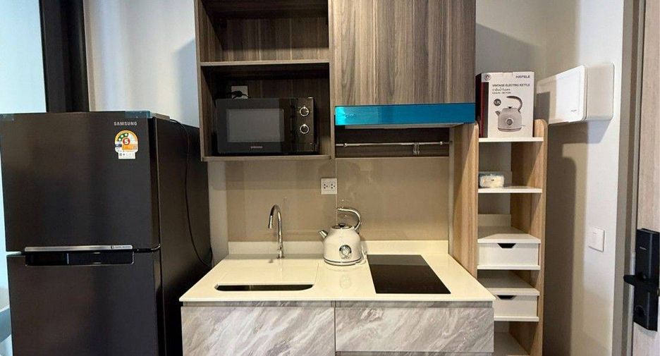 For rent 1 bed condo in Phra Khanong, Bangkok