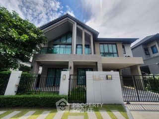For rent 3 bedrooms house in Chatuchak, Bangkok