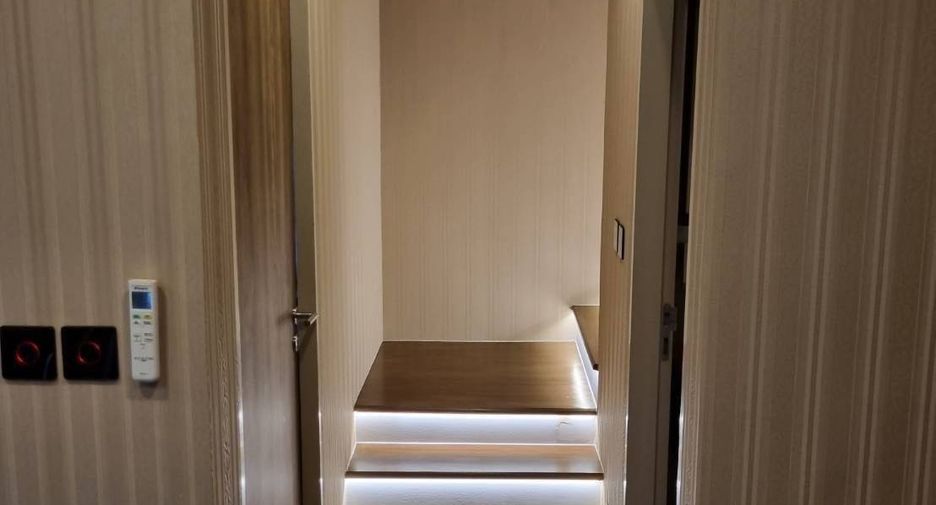 For rent 2 bedrooms condo in Wang Thonglang, Bangkok