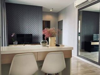For rent 2 bedrooms condo in Phra Khanong, Bangkok