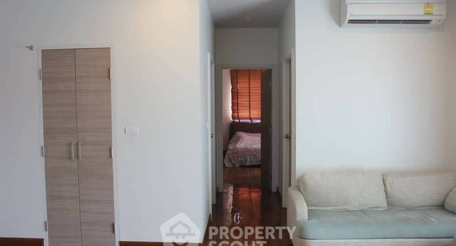 For rent 2 bedrooms condo in Khlong San, Bangkok
