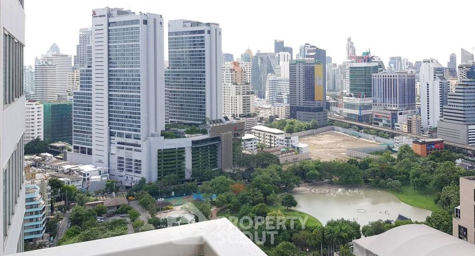 For rent 1 bed condo in Khlong Toei, Bangkok