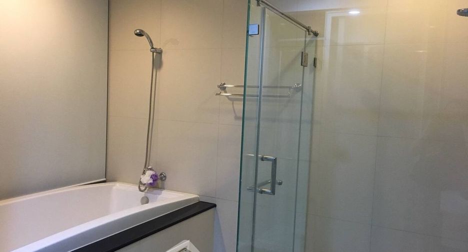 For rent 1 bed condo in Pathum Wan, Bangkok