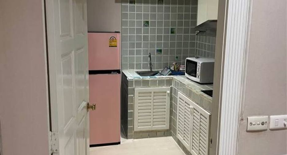 Condo en alquiler de 2 habitaciones en Watthana, Bangkok