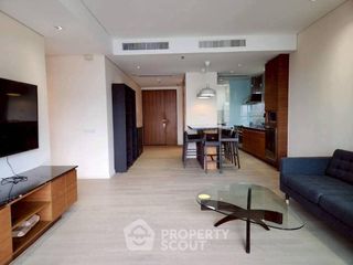 For rent 3 bedrooms condo in Khlong Toei, Bangkok