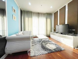 For rent 2 bedrooms condo in Pathum Wan, Bangkok