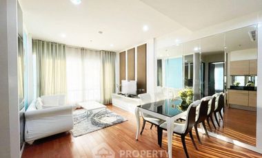 À louer 2 chambres condo à Pathum Wan, Bangkok