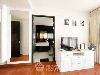 For rent 2 bedrooms condo in Pathum Wan, Bangkok