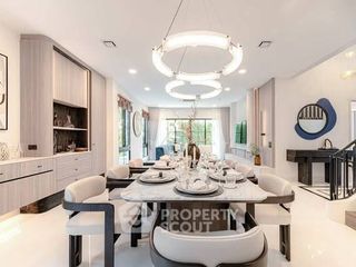 For rent 3 bedrooms house in Saphan Sung, Bangkok