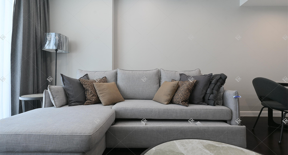 For rent 1 bed condo in Khlong Toei, Bangkok