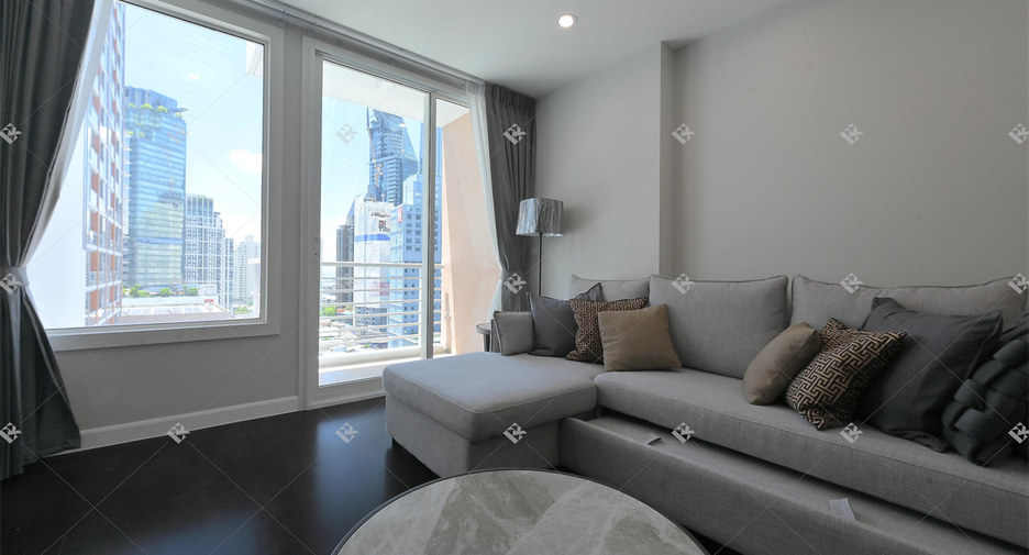 For rent 1 bed condo in Khlong Toei, Bangkok