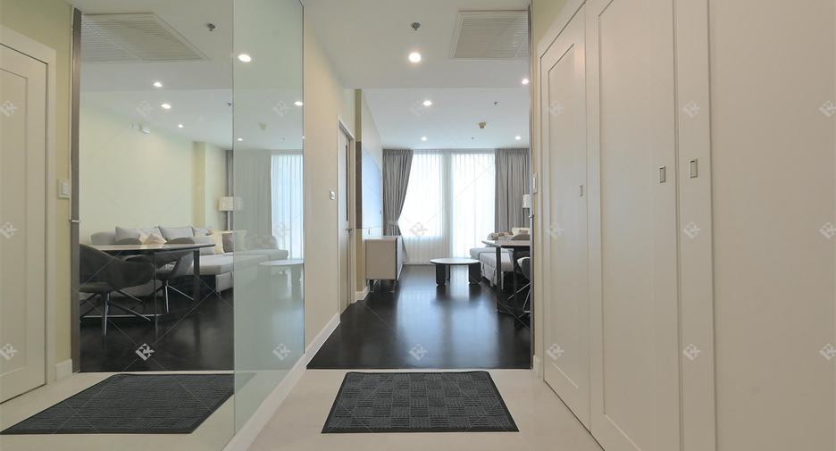 For rent 1 bed condo in Khlong Toei, Bangkok