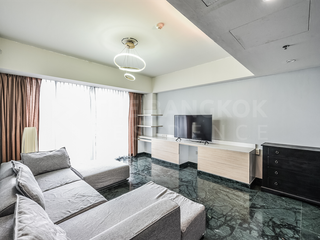 For rent 2 bedrooms condo in Sathon, Bangkok