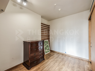 For rent 2 bedrooms condo in Sathon, Bangkok