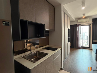 For sale 1 bed condo in Phaya Thai, Bangkok