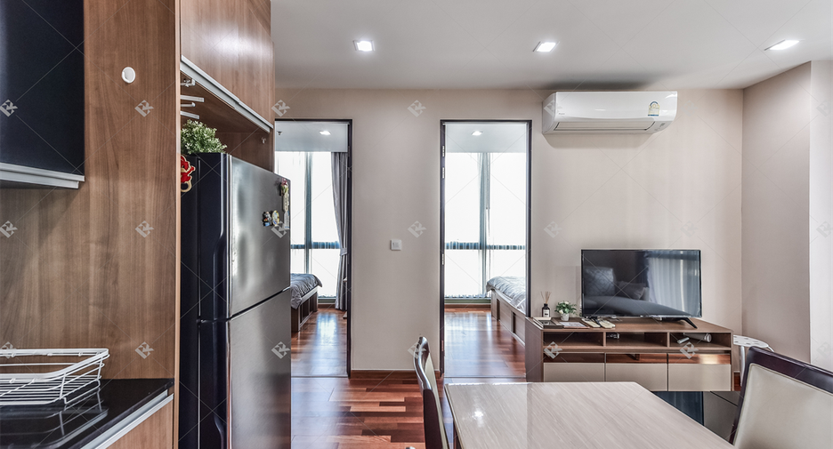 For sale 2 bedrooms condo in Pathum Wan, Bangkok