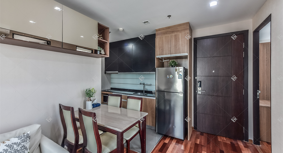 For sale 2 bedrooms condo in Pathum Wan, Bangkok