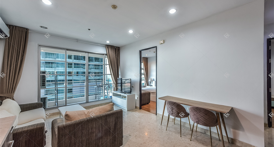 For rent 2 bedrooms condo in Ratchathewi, Bangkok