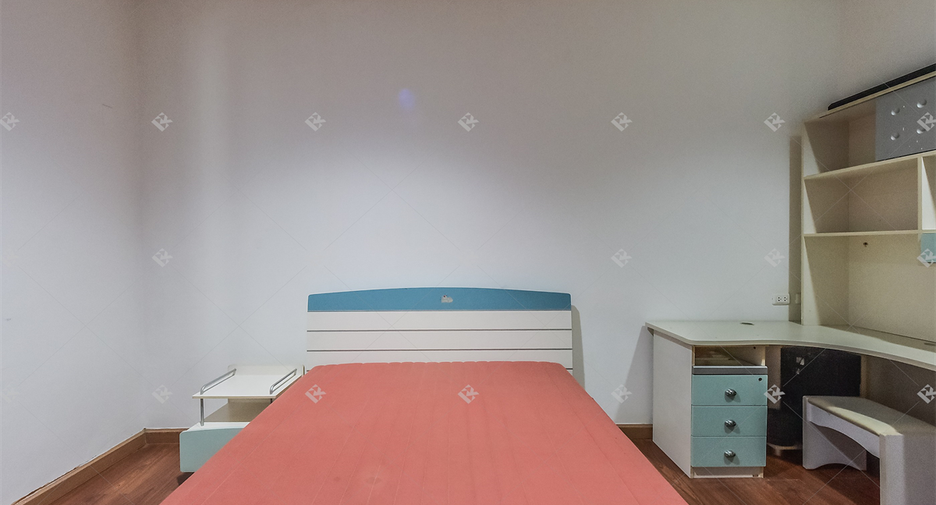 For rent 2 bedrooms condo in Ratchathewi, Bangkok