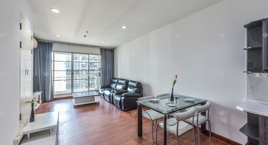 For rent 2 bedrooms condo in Ratchathewi, Bangkok
