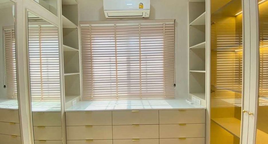 Casa en alquiler de 4 habitaciones en Mueang Samut Prakan, Samut Prakan