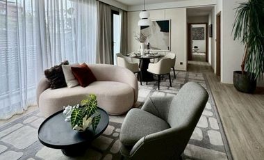 For rent 3 bedrooms condo in Huai Khwang, Bangkok