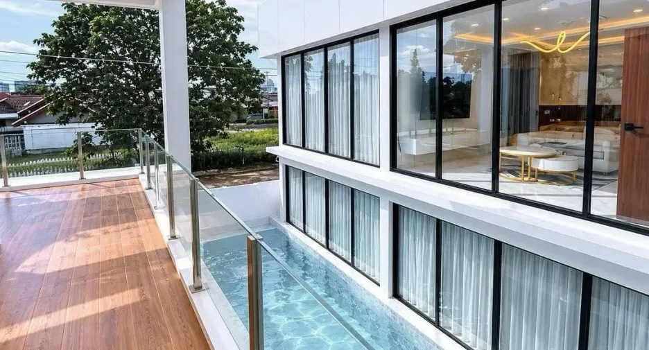 Villa zum Kauf mit 5 Zimmer in Bang Lamung, Chonburi