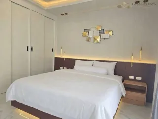 Villa zum Kauf mit 5 Zimmer in Bang Lamung, Chonburi