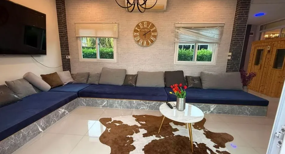 For sale 5 bedrooms villa in Huay Yai, Pattaya