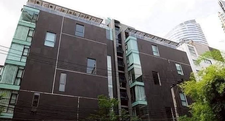 For rent 2 bedrooms condo in Sathon, Bangkok