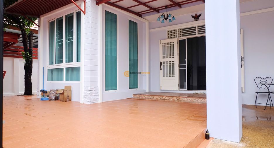 Haus zur Miete mit 3 Zimmer in Bang Lamung, Chonburi