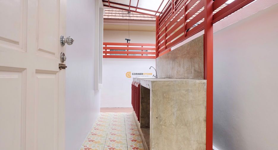Haus zur Miete mit 3 Zimmer in Bang Lamung, Chonburi