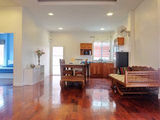 Haus zur Miete mit 3 Zimmer in Bang Lamung, Chonburi