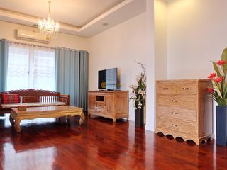 Haus zur Miete mit 3 Zimmer in Bang Lamung, Chonburi