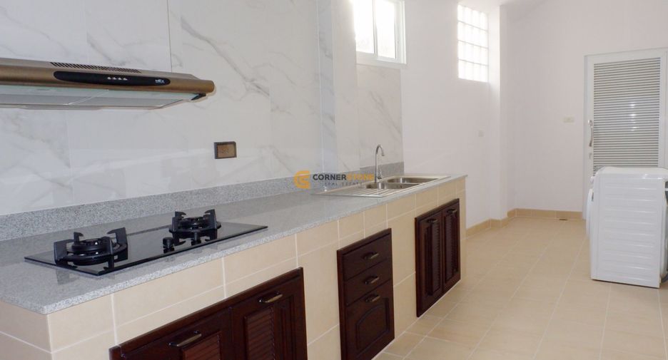 Haus zur Miete mit 3 Zimmer in Huay Yai, Pattaya