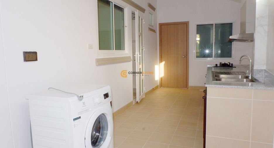 Haus zur Miete mit 3 Zimmer in Huay Yai, Pattaya