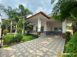 Haus zur Miete mit 3 Zimmer in Bang Lamung, Chonburi
