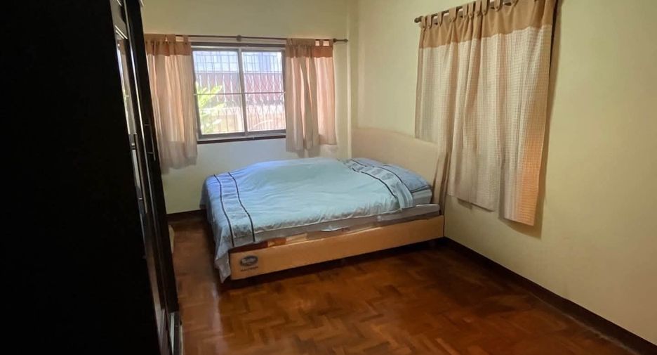 For sale 3 bedrooms house in Hang Dong, Chiang Mai