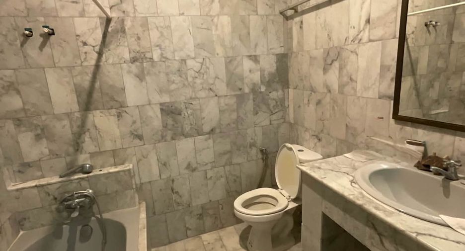 For sale 3 bedrooms house in Hang Dong, Chiang Mai