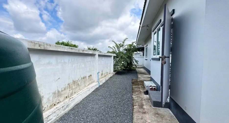 For sale 3 bedrooms house in Doi Saket, Chiang Mai