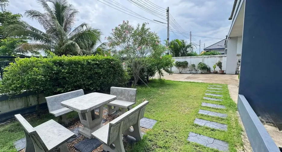 For sale 3 bedrooms house in Doi Saket, Chiang Mai