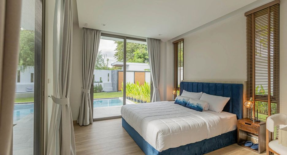 For rent 5 bedrooms house in Mueang Chiang Mai, Chiang Mai