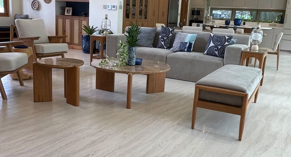 Villa zum Kauf mit 4 Zimmer in Thalang, Phuket