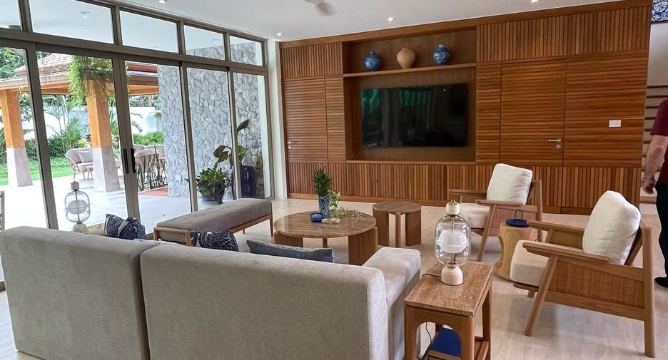 Villa zum Kauf mit 4 Zimmer in Thalang, Phuket