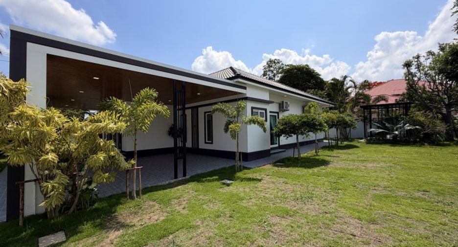 Casa en venta de estudio en Bang Lamung, Chonburi