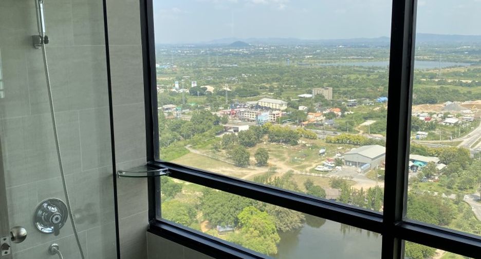 Condo en venta de 3 habitaciones en Na Jomtien, Pattaya