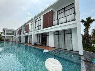 For sale 3 bedrooms townhouse in Bang Lamung, Chonburi